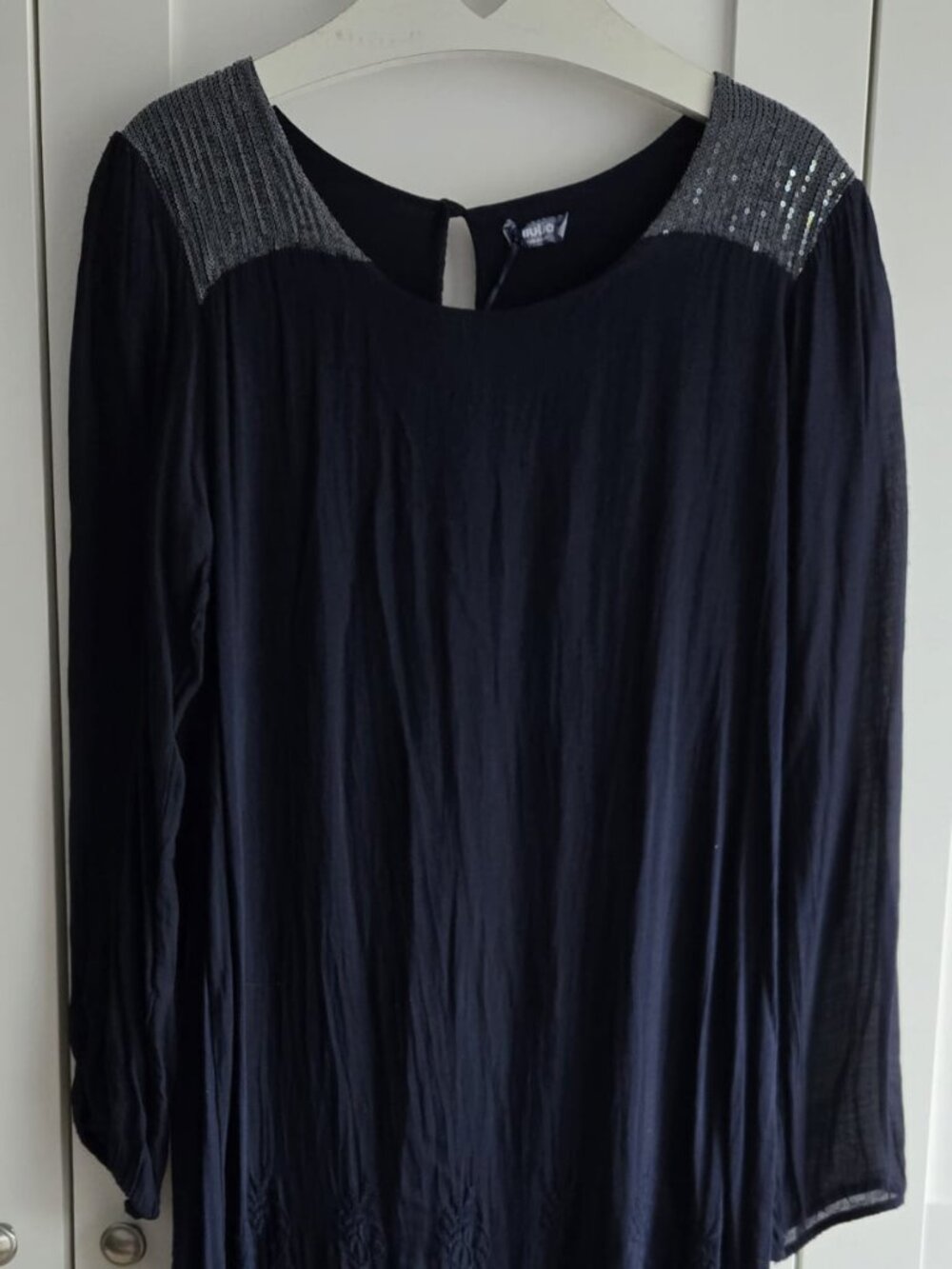 NWT Dark Navy Italian Silk Blend Lace Sequin Dress Size L - Picture 2 of 12